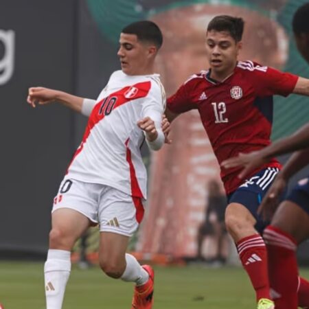 Selección Peruana presenta convocatoria con nuevas figuras para enfrentar a Chile